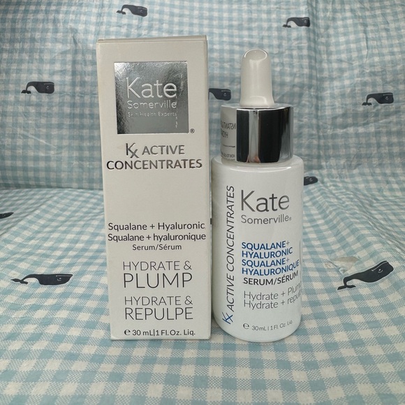 Kate Somerville Squalane + Hyaluronic Serum 
Hydrate & Plump - Picture 5 of 7